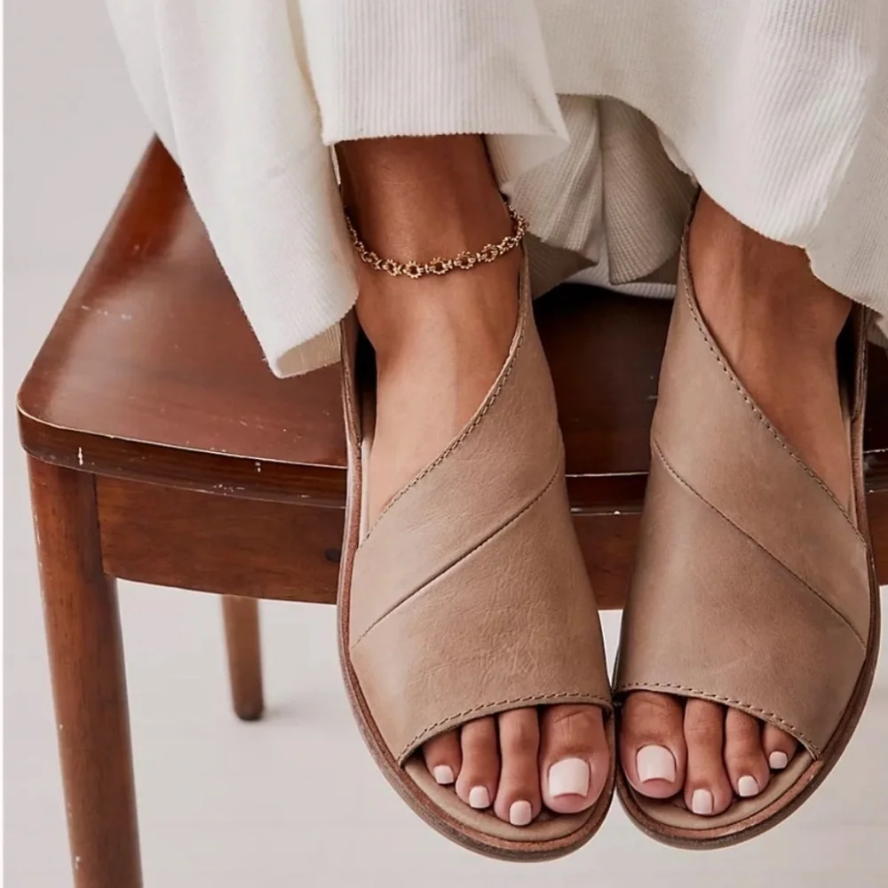 Free People Mont Blanc Sandals Size 39.5 New